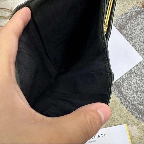 STUNNING FOREST/HUNTER GREEN CHANEL WALLET WITH COA - Picture 12 of 12